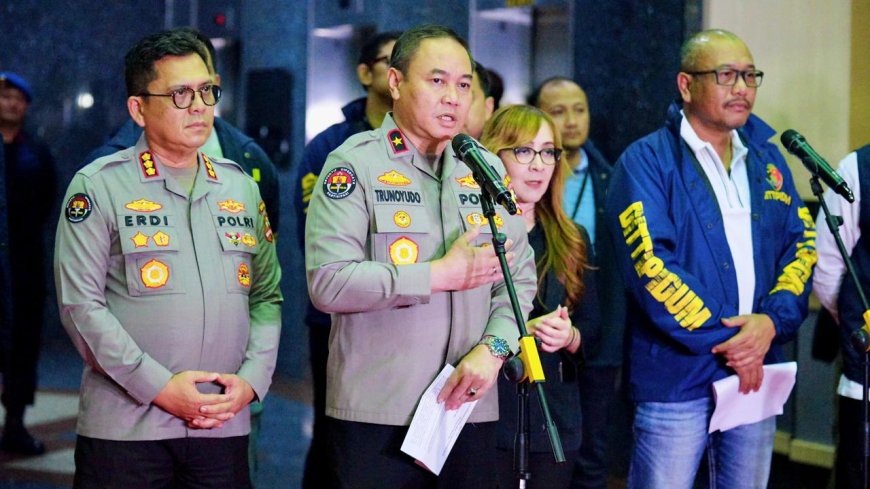 Ratusan WNA Diamankan dari Lokasi Judi Online Internasional