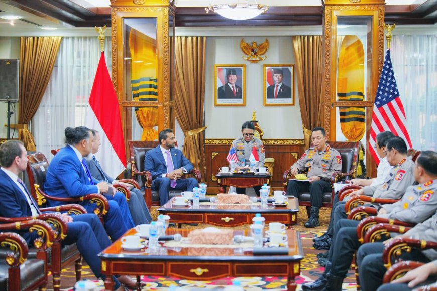 Kapolri dan Direktur FBI Bahas Penguatan Sinergi Internasional